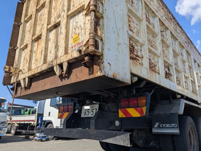 三菱 スーパーグレート QPG-FV60VZ(6x4)の写真8