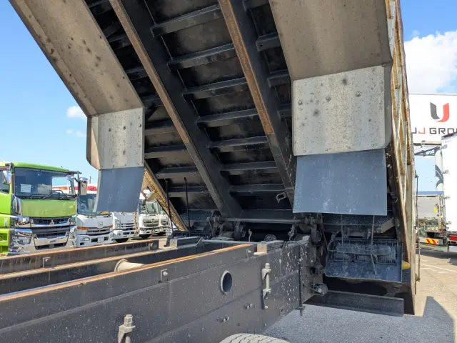 三菱 スーパーグレート QPG-FV60VZ(6x4)の写真25