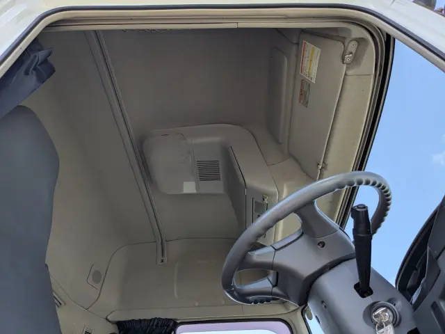 三菱 スーパーグレート QPG-FV60VZ(6x4)の写真37