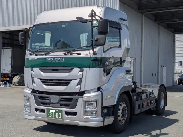 いすゞ エルフ 2KG-EXD52CE(2WD)の写真1