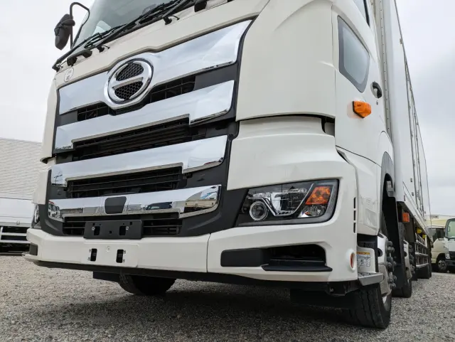 日野 プロフィア 2DG-FW1AHC(8x4)の写真4