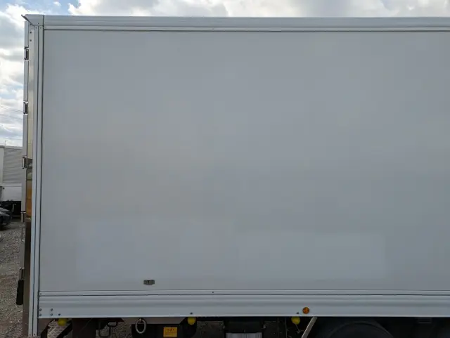 日野 プロフィア 2DG-FW1AHC(8x4)の写真33