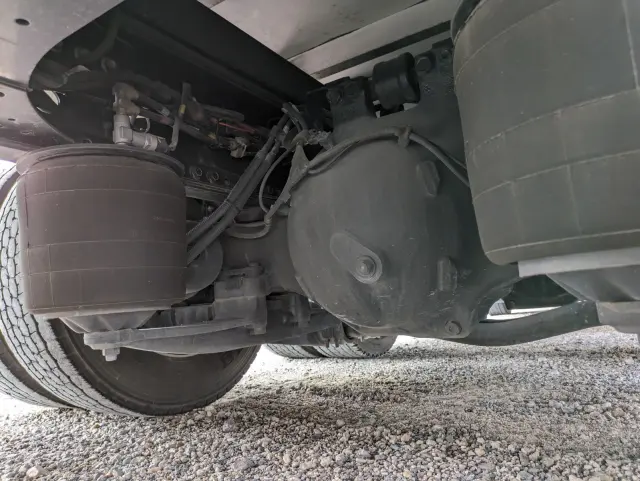 日野 プロフィア 2DG-FW1AHC(8x4)の写真35