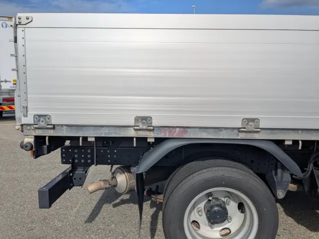 三菱 キャンター 2RG-FBAV0(2WD)の写真28