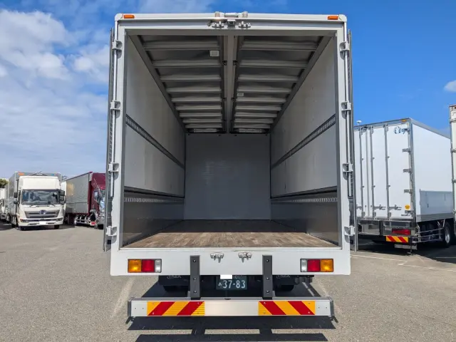 三菱 ファイター 2KG-FK65F(2WD)の写真9