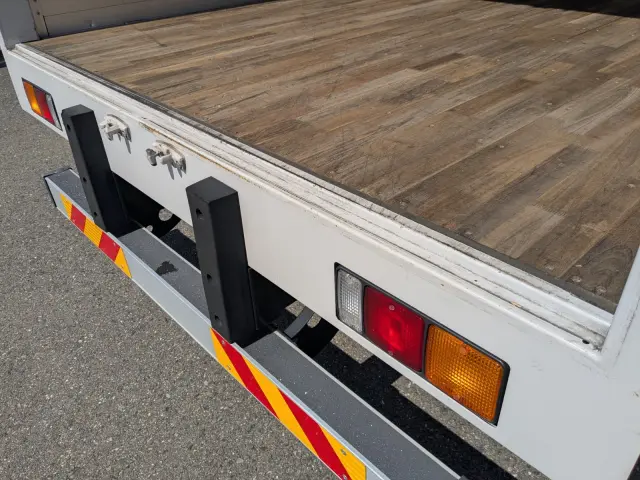 三菱 ファイター 2KG-FK65F(2WD)の写真11