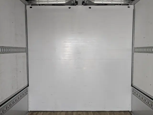 三菱 ファイター 2KG-FK65F(2WD)の写真17