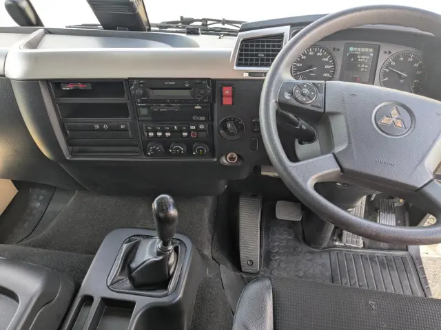 三菱 ファイター 2KG-FK65F(2WD)の写真34