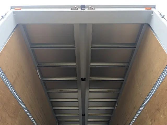 日野 レンジャー 2KG-FD2ABG(2WD)の写真10