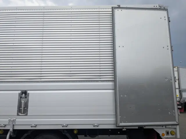 日野 レンジャー 2KG-FD2ABG(2WD)の写真21