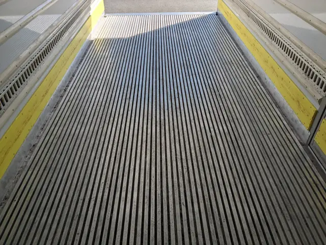 日野 レンジャー 2KG-FC2ABG(2WD)の写真27