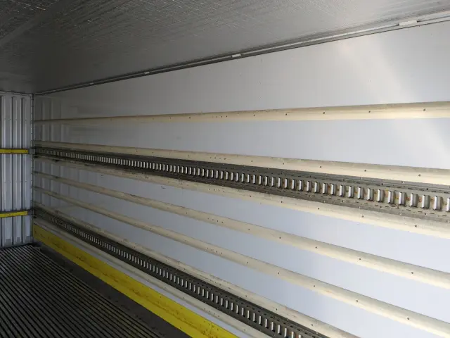 日野 レンジャー 2KG-FC2ABG(2WD)の写真28