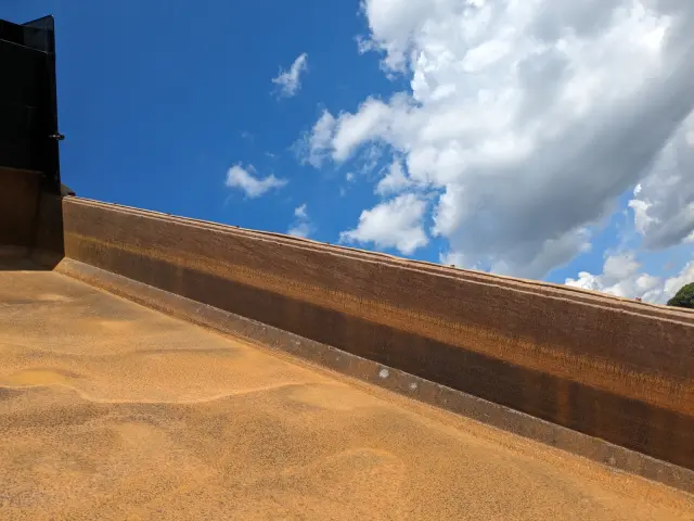 いすゞ ギガ 2PG-CXZ77CT(6x4)の写真33