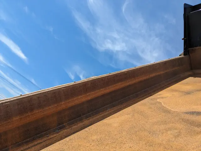 いすゞ ギガ 2PG-CXZ77CT(6x4)の写真34