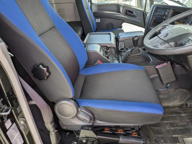 いすゞ ギガ 2PG-CXZ77CT(6x4)の写真40