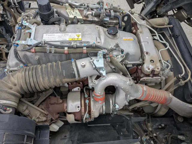 いすゞ ギガ 2PG-CXZ77CT(6x4)の写真45