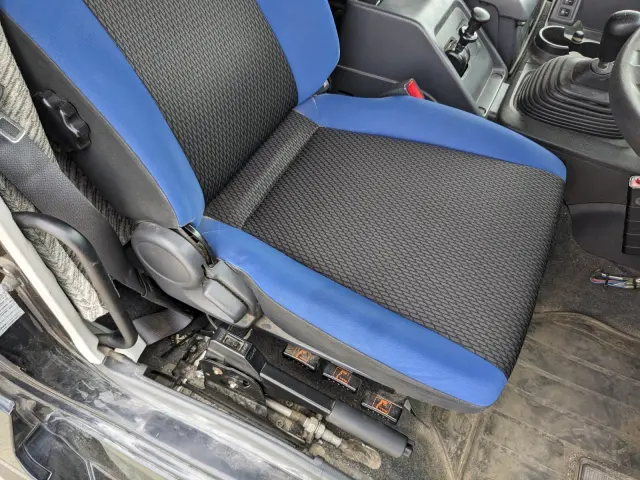 いすゞ ギガ 2PG-CXZ77CT(6x4)の写真33