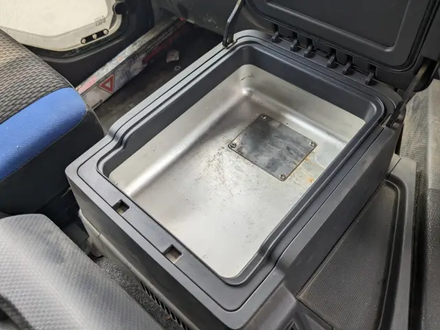 いすゞ ギガ 2PG-CXZ77CT(6x4)の写真37