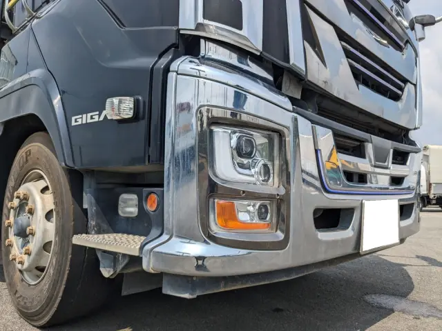 いすゞ ギガ 2PG-CXZ77CT(6x4)の写真44