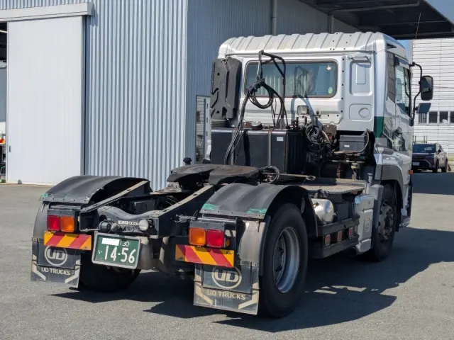 ＵＤ クオン QKG-GK5XAB(2WD)の写真5