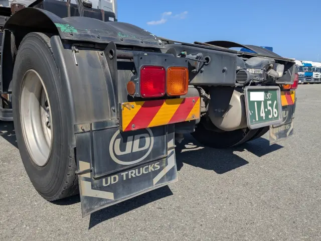 ＵＤ クオン QKG-GK5XAB(2WD)の写真6