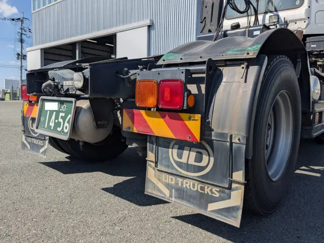 ＵＤ クオン QKG-GK5XAB(2WD)の写真7