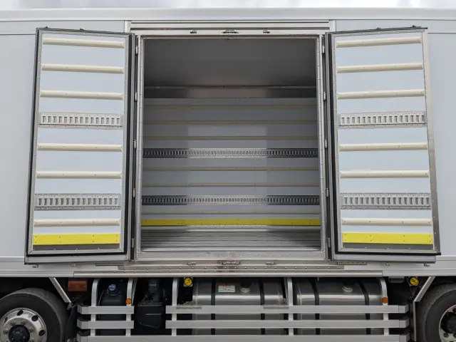 三菱 スーパーグレート 2PG-FS74HZ(8x4)の写真26