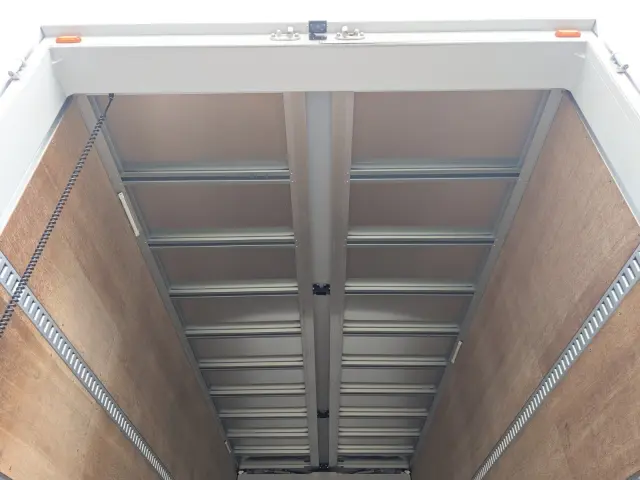 日野 レンジャー 2KG-FD2ABG(2WD)の写真11