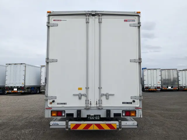 三菱 ファイター 2KG-FK65F(2WD)の写真6