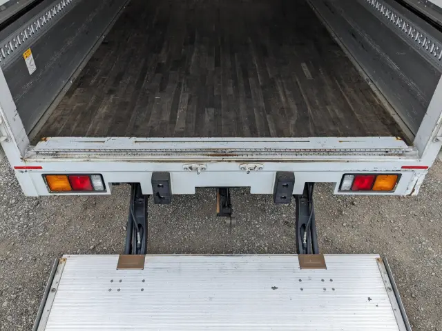 三菱 ファイター 2KG-FK65F(2WD)の写真13