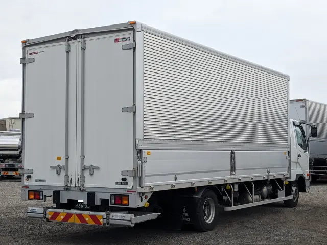 三菱 ファイター 2KG-FK65F(2WD)の写真5