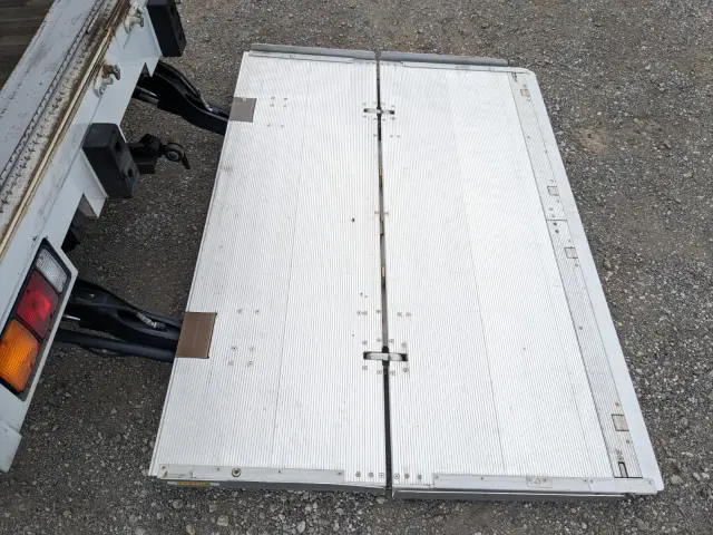 三菱 ファイター 2KG-FK65F(2WD)の写真11