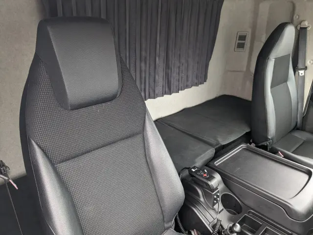 三菱 ファイター 2KG-FK65F(2WD)の写真38