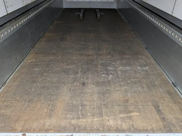 日野 レンジャー 2PG-FD2ABG(2WD)の写真12