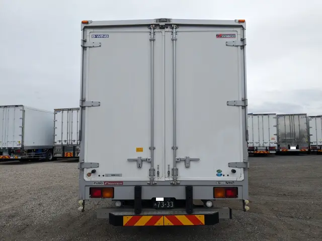 三菱 ファイター 2KG-FK65F(2WD)の写真6