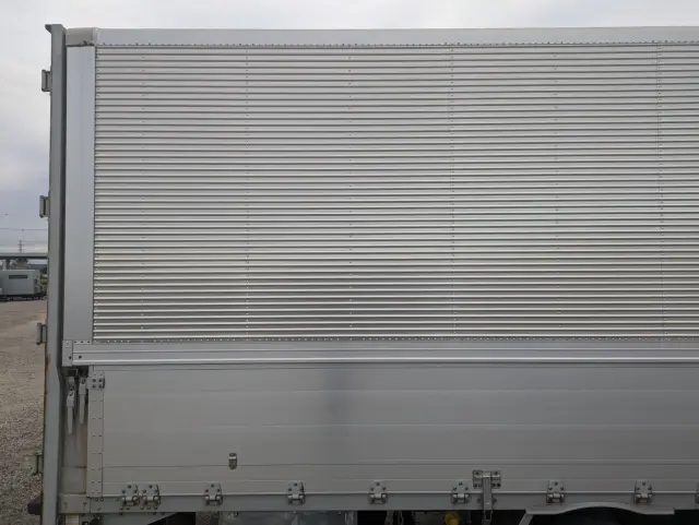 いすゞ ギガ 2PG-CYJ77C(8x4)の写真30