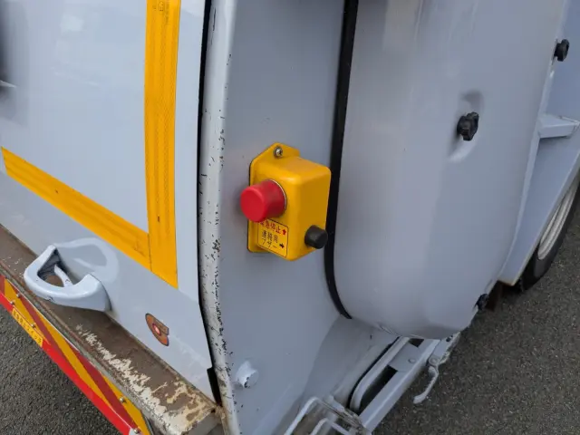 日野 デュトロ TPG-XZU600X(2WD)の写真30