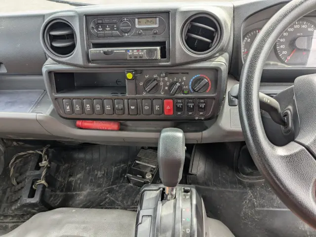 日野 デュトロ TPG-XZU600X(2WD)の写真33