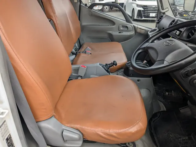 日野 デュトロ TPG-XZU600X(2WD)の写真35