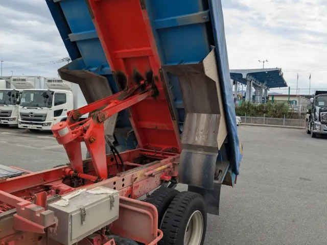 三菱 ファイター TKG-FK61F(2WD)の写真21