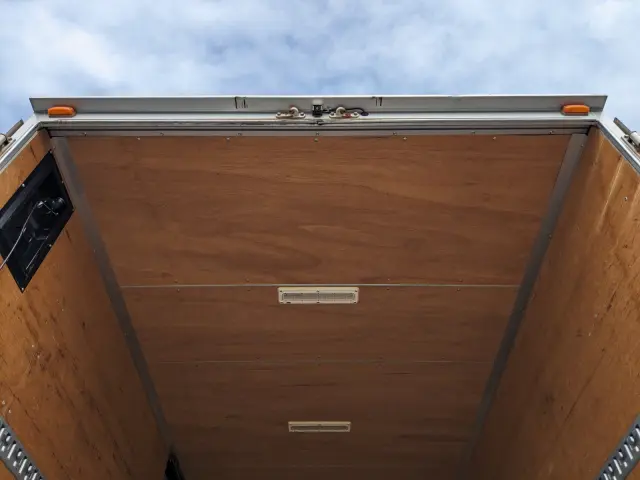 三菱 キャンター TKG-FEB50(2WD)の写真15