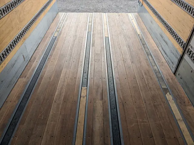 三菱 キャンター TKG-FEB50(2WD)の写真21