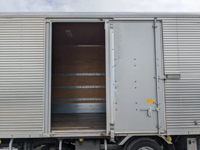三菱 キャンター TKG-FEB50(2WD)の写真30