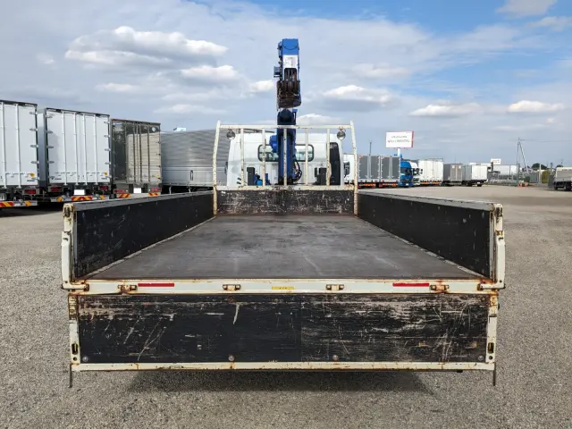 三菱 キャンター TKG-FEB90(2WD)の写真9