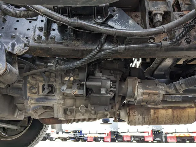 三菱 キャンター TKG-FEB90(2WD)の写真17