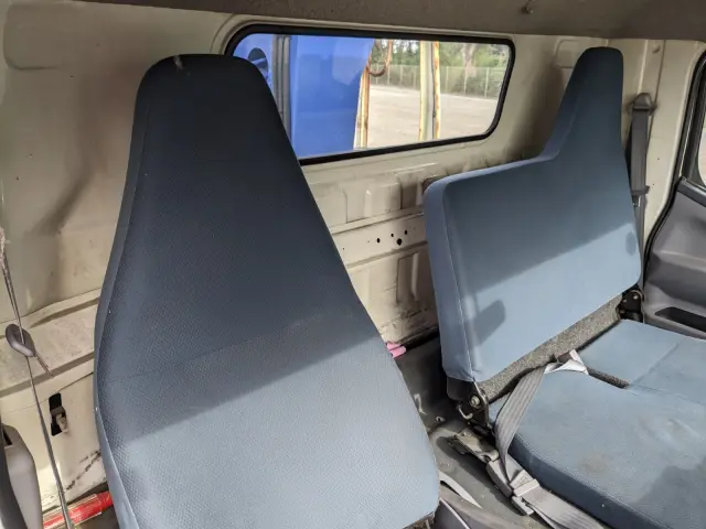 三菱 キャンター TKG-FEB90(2WD)の写真38