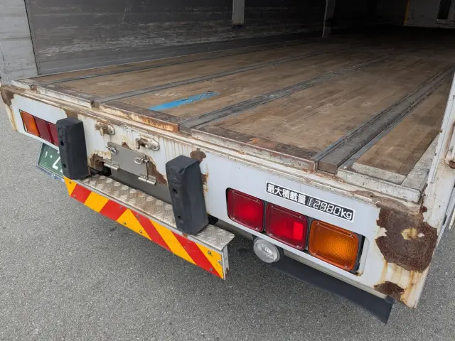 日野 プロフィア QKG-FW1EXBG(8x4)の写真19