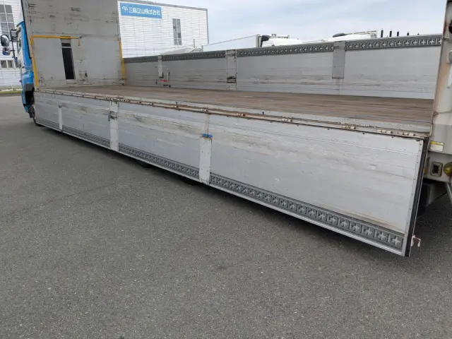 日野 プロフィア QKG-FW1EXBG(8x4)の写真32