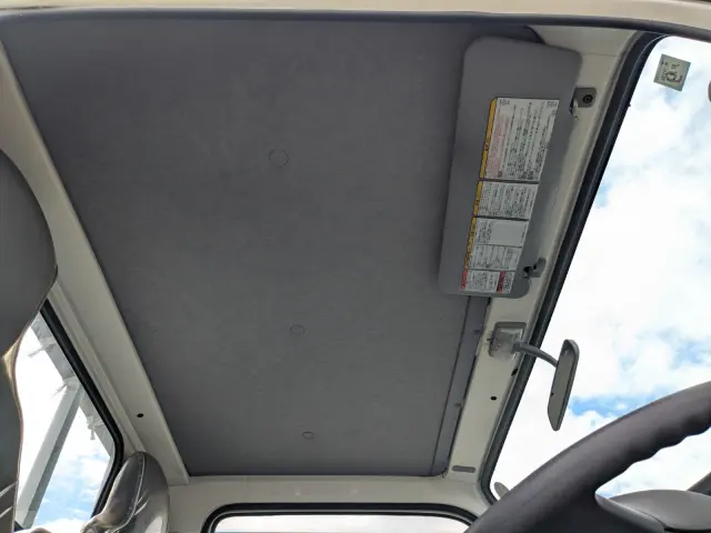 いすゞ エルフ TRG-NHR85A(2WD)の写真30