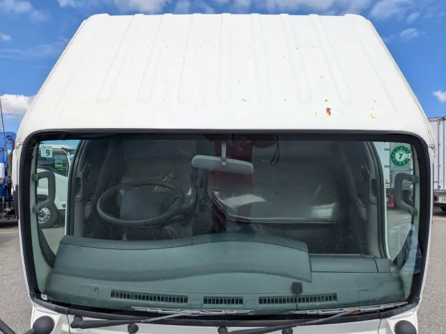 いすゞ エルフ TRG-NHR85A(2WD)の写真36